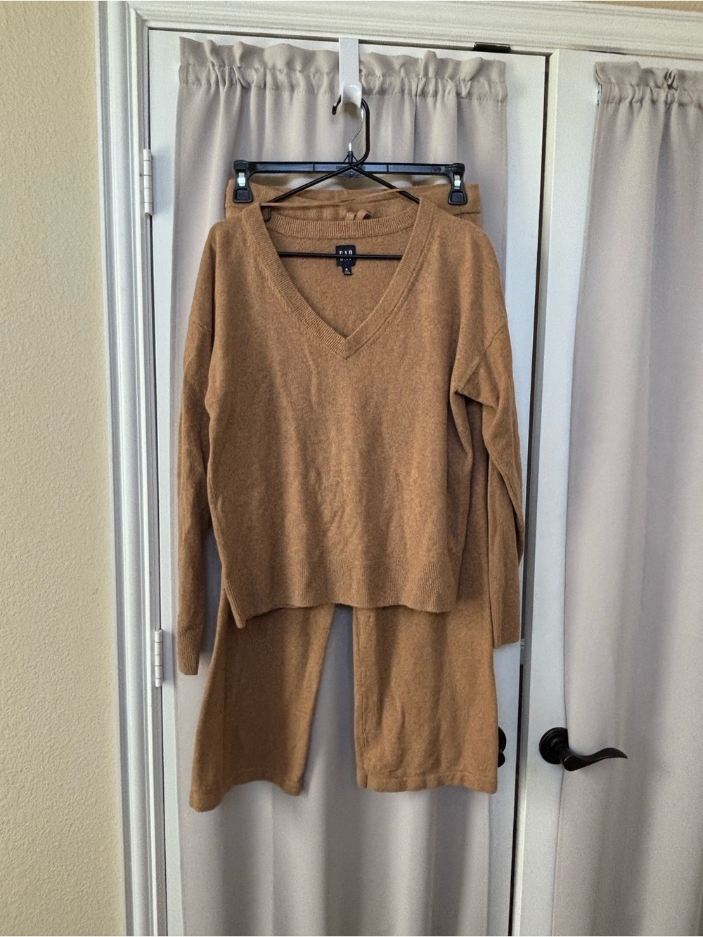 Gap Cozy V-Neck Sweater Set in Camel - Gap